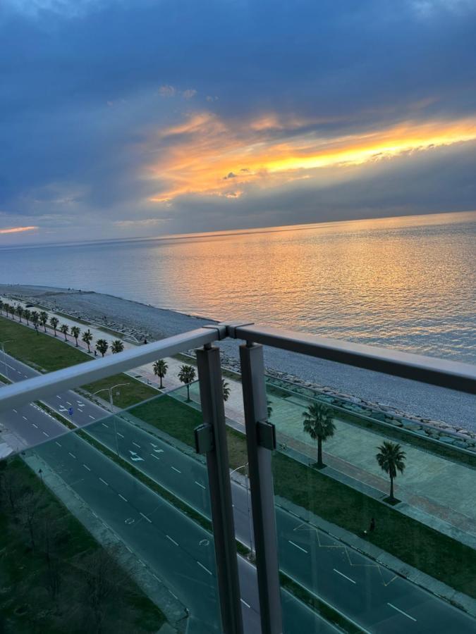 Zeyton Ξενοδοχείο Μπατούμι Εξωτερικό φωτογραφία
